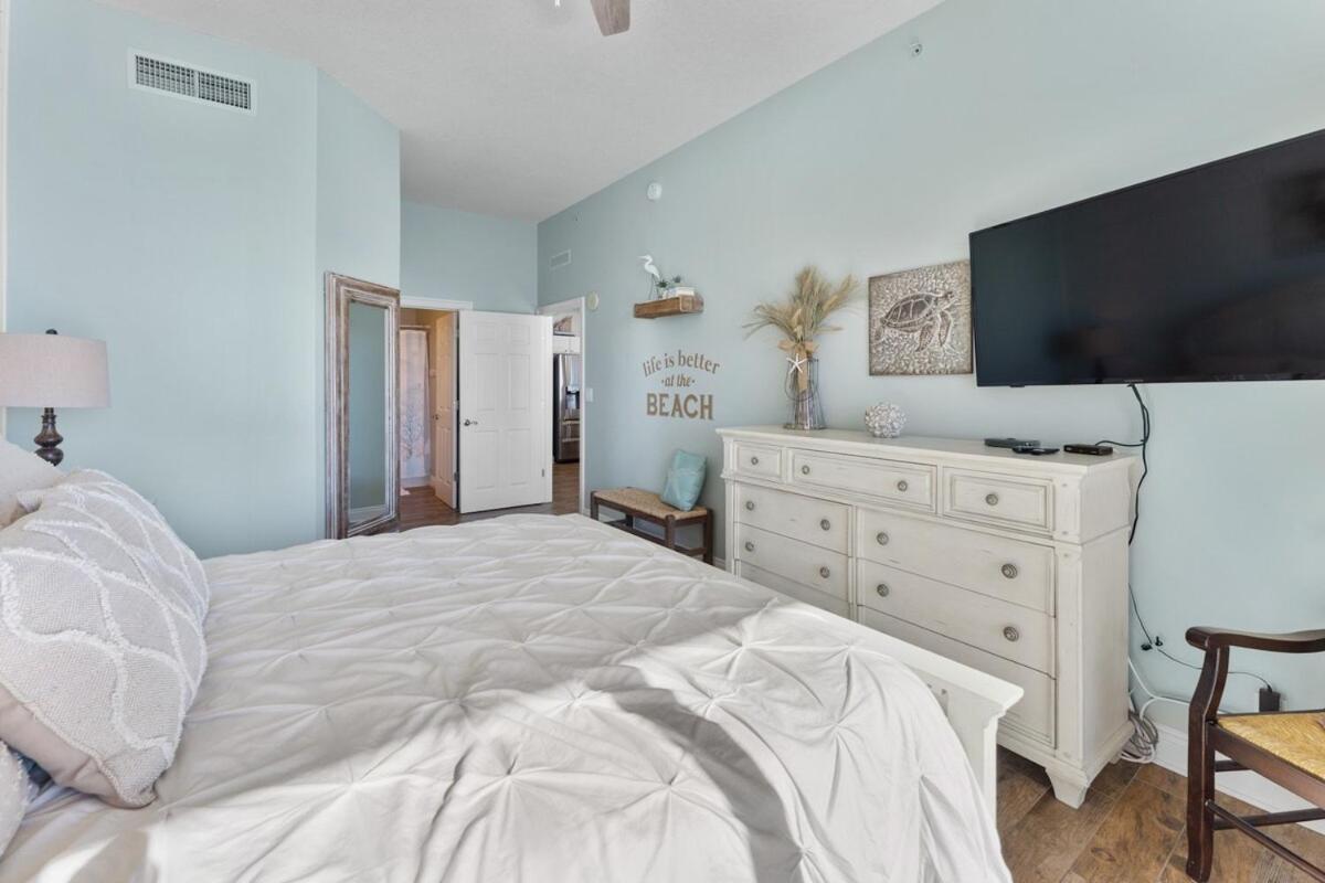 Calypso 2308 West Penthouse Views Totally Remodeled