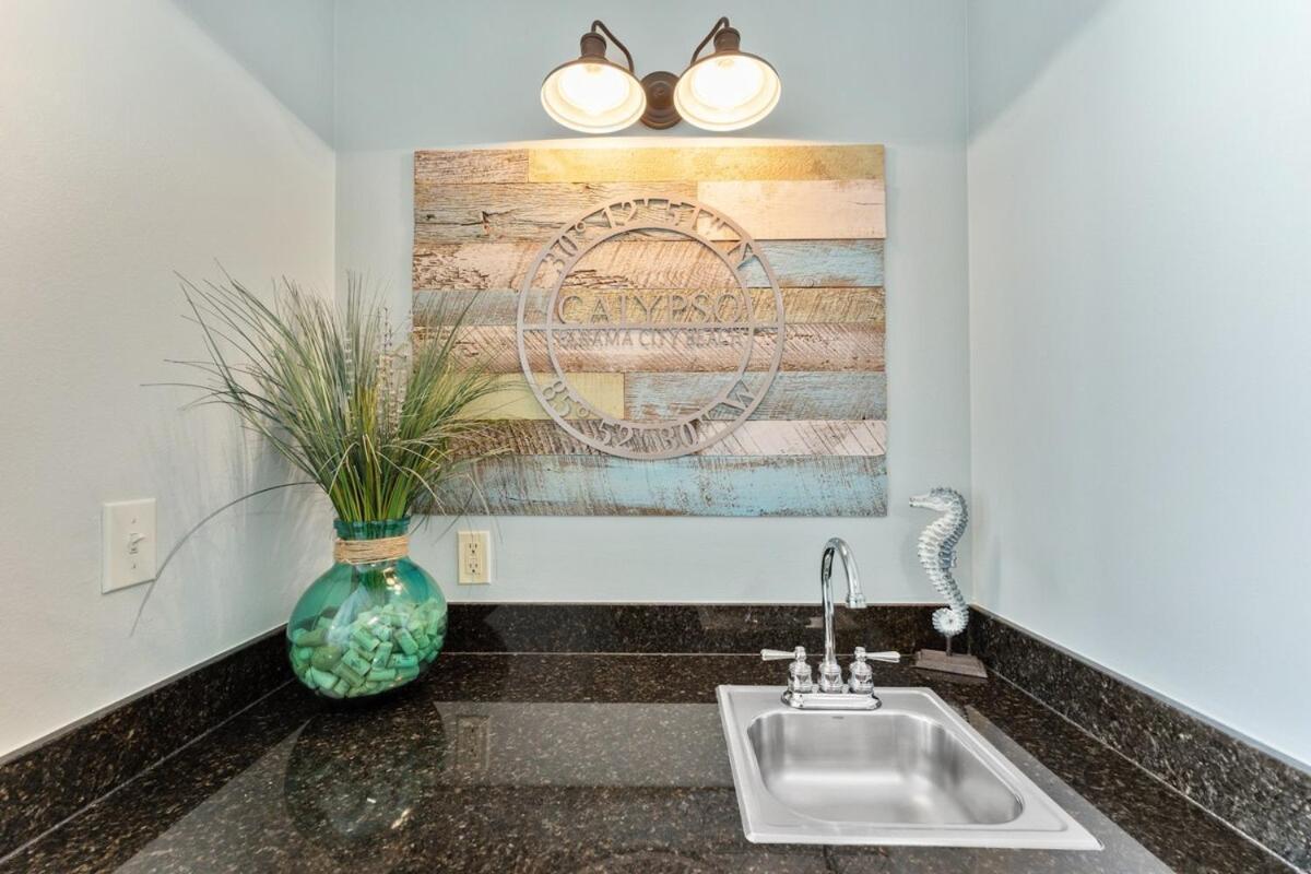 Calypso 2308 West Penthouse Views Totally Remodeled